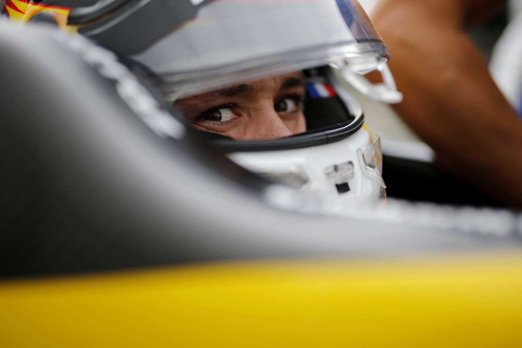 Sacha Fenestraz az Arden csapatának versenyzője lesz a GP3-ban