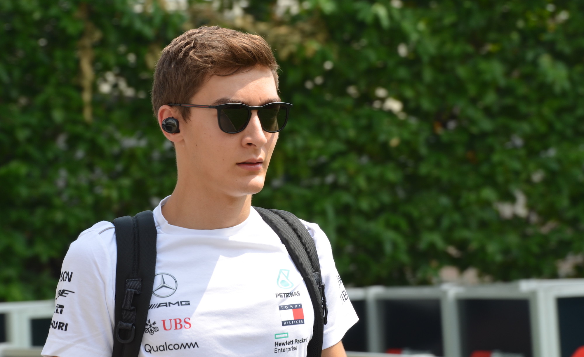 Nagyon keményen edz George Russell