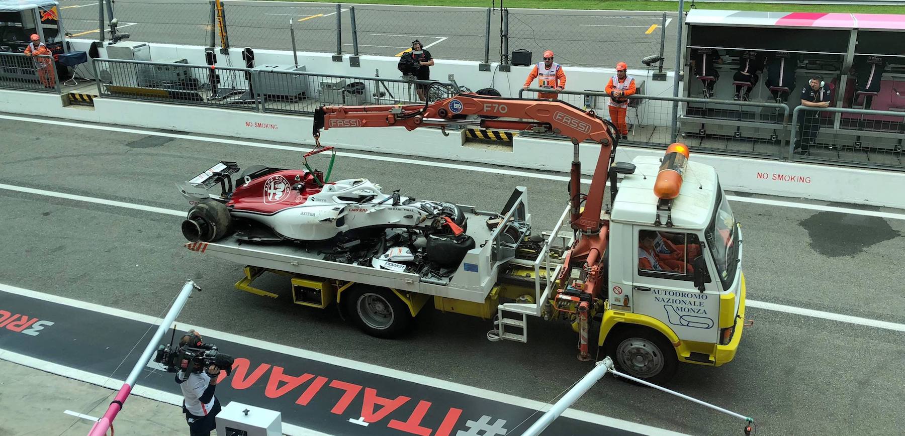 Ericsson újra vezethet, a Sauber megoldotta a DRS-problémát