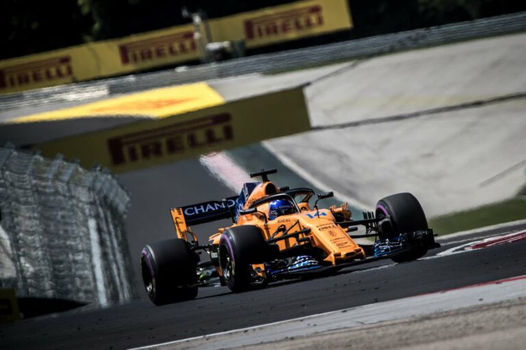 Alonso: A McLarennek a megbízhatóságra kell koncentrálnia