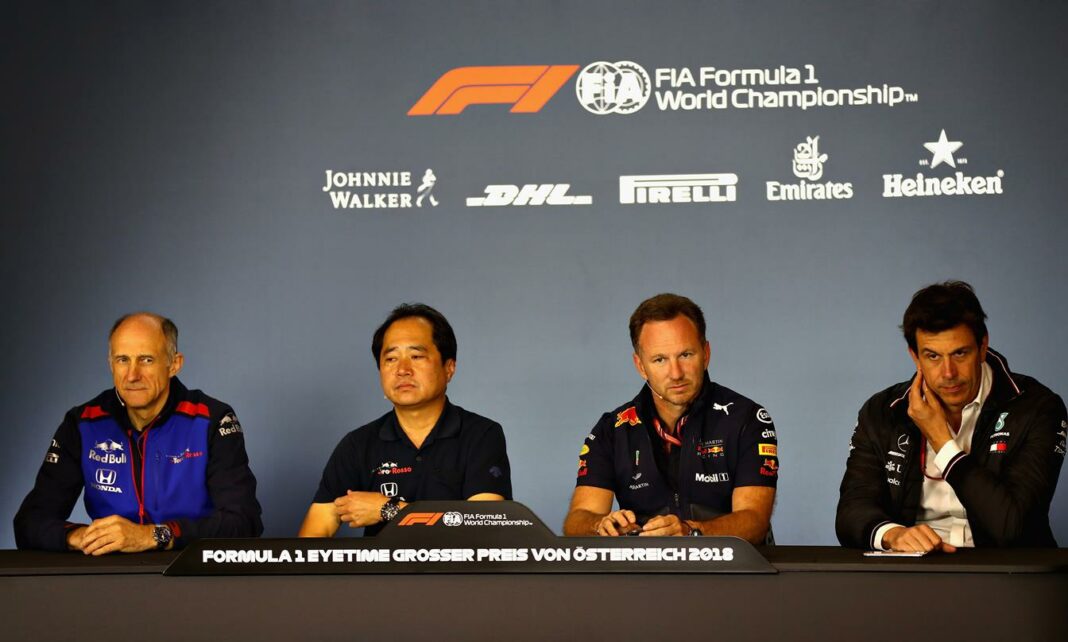 sajtótájékoztató, Red Bull, Mercedes, Honda, Toro Rosso