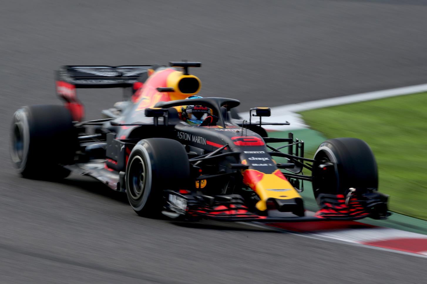 Tibeti Nagydíjat kér karácsonyra a Red Bull