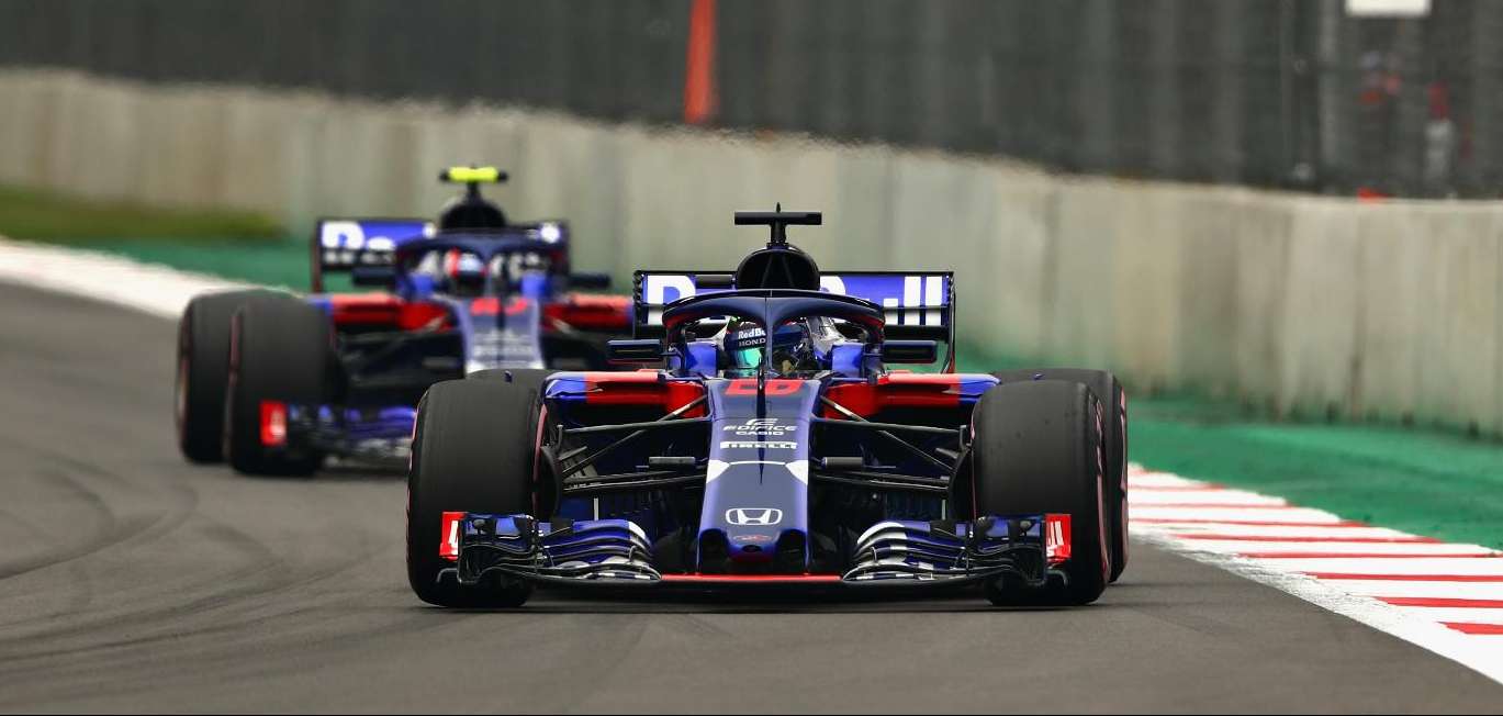 Befogta Hartley száját a Toro Rosso