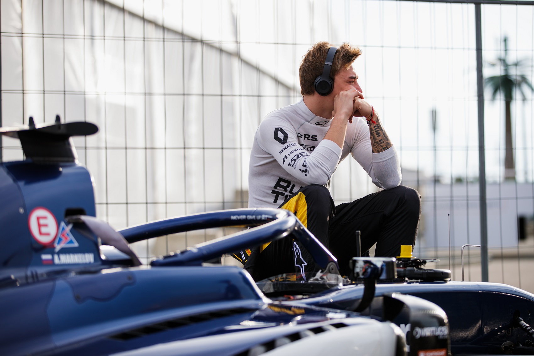 Letartóztatták Markelov édesapját