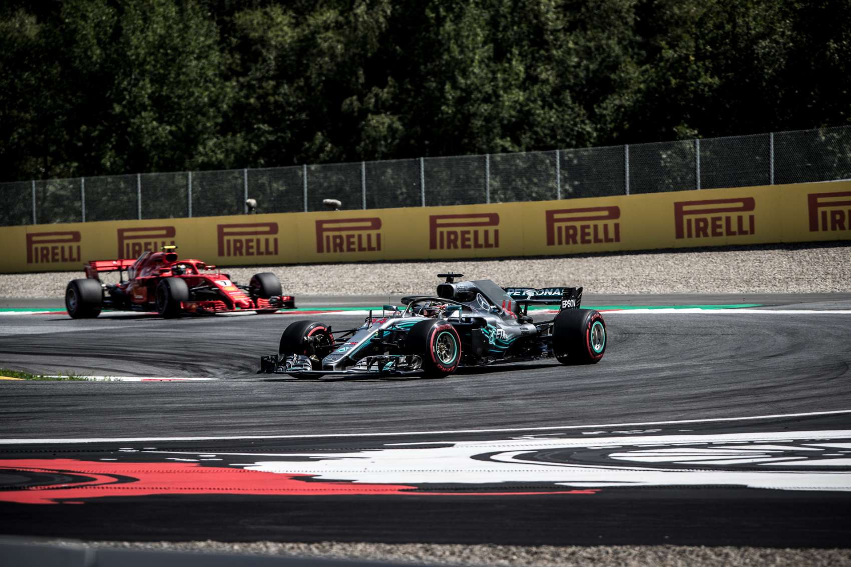 A Mercedes Austinban is kész csapatutasítást alkalmazni