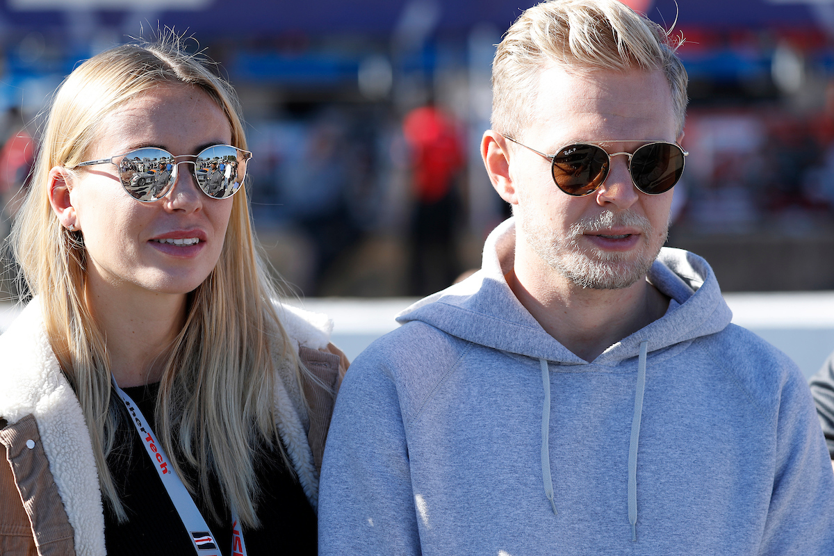 Kevin Magnussen nyáron megnősül!