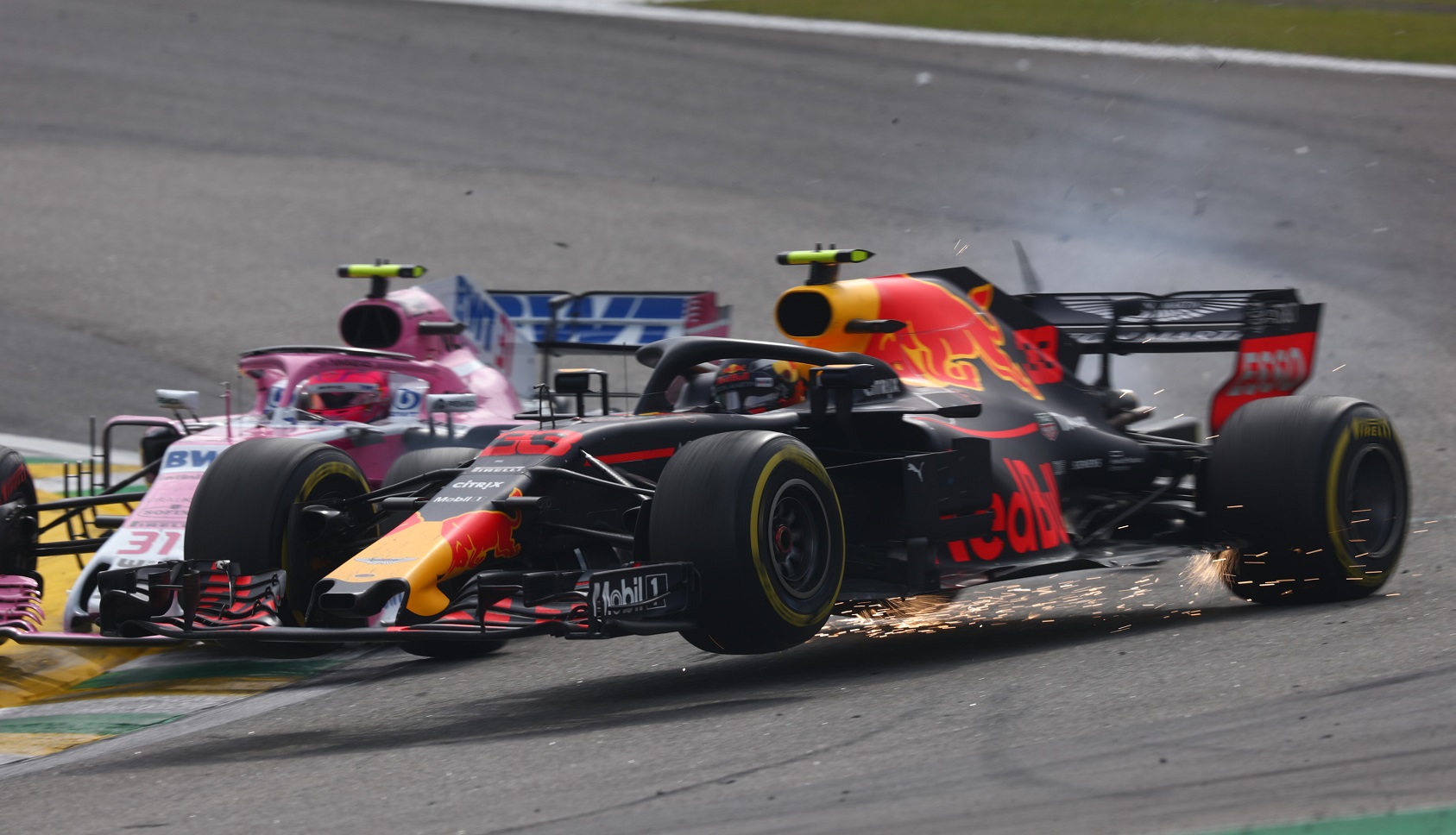 Verstappen és Ocon Instagramon is véleményezték a tegnap történteket