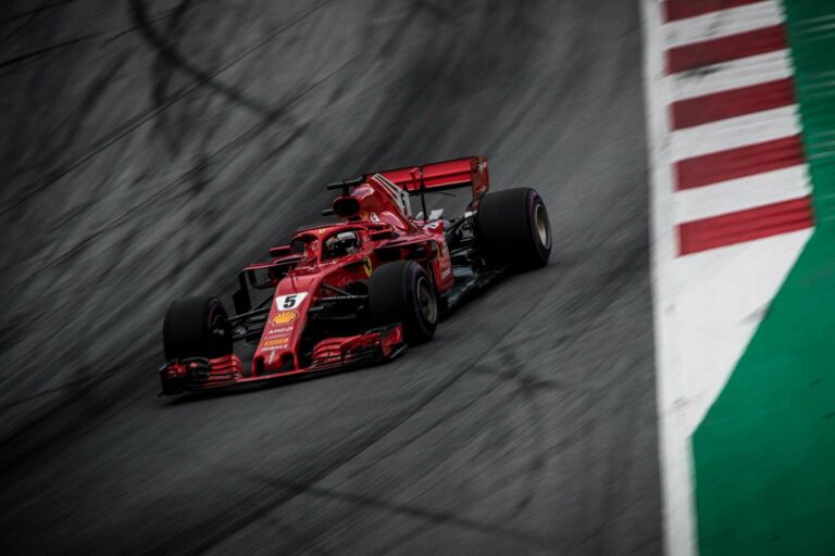 Vettel, Ferrari, Racingline