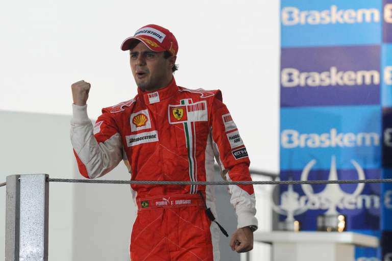 Hamilton öröme letaglózta Massa családját, Glock közellenség lett