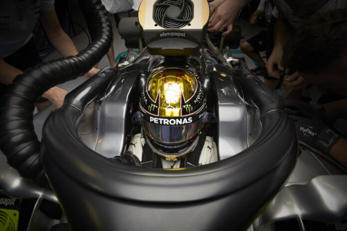 Lewis Hamilton, , racingline, racinglinehu, racingline.hu