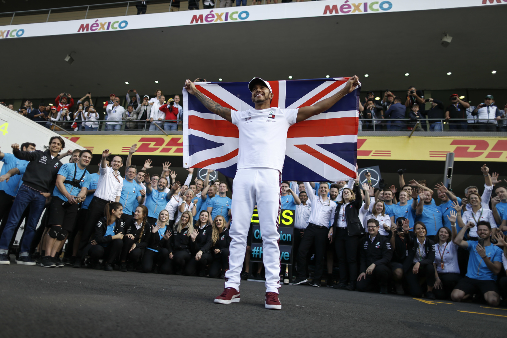 Ennyi bajnoki címet jósolnak a Racingline.hu olvasói Hamiltonnak