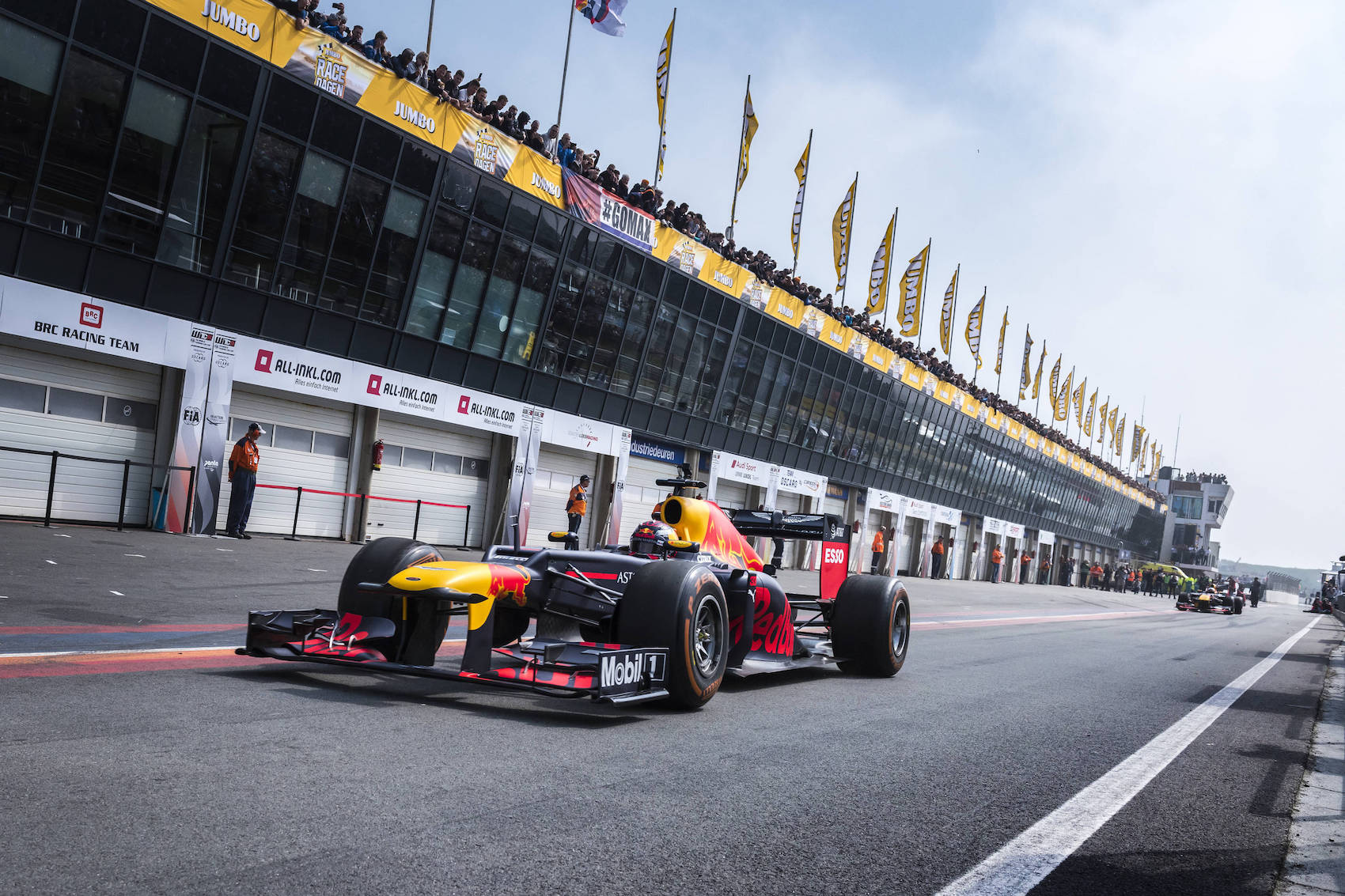 Hollandia és Vietnám is versenyt rendezhet 2020-ban?