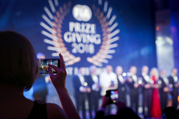 FIA gála, vettel kedvese racingline, racinglinehu, racingline,hu