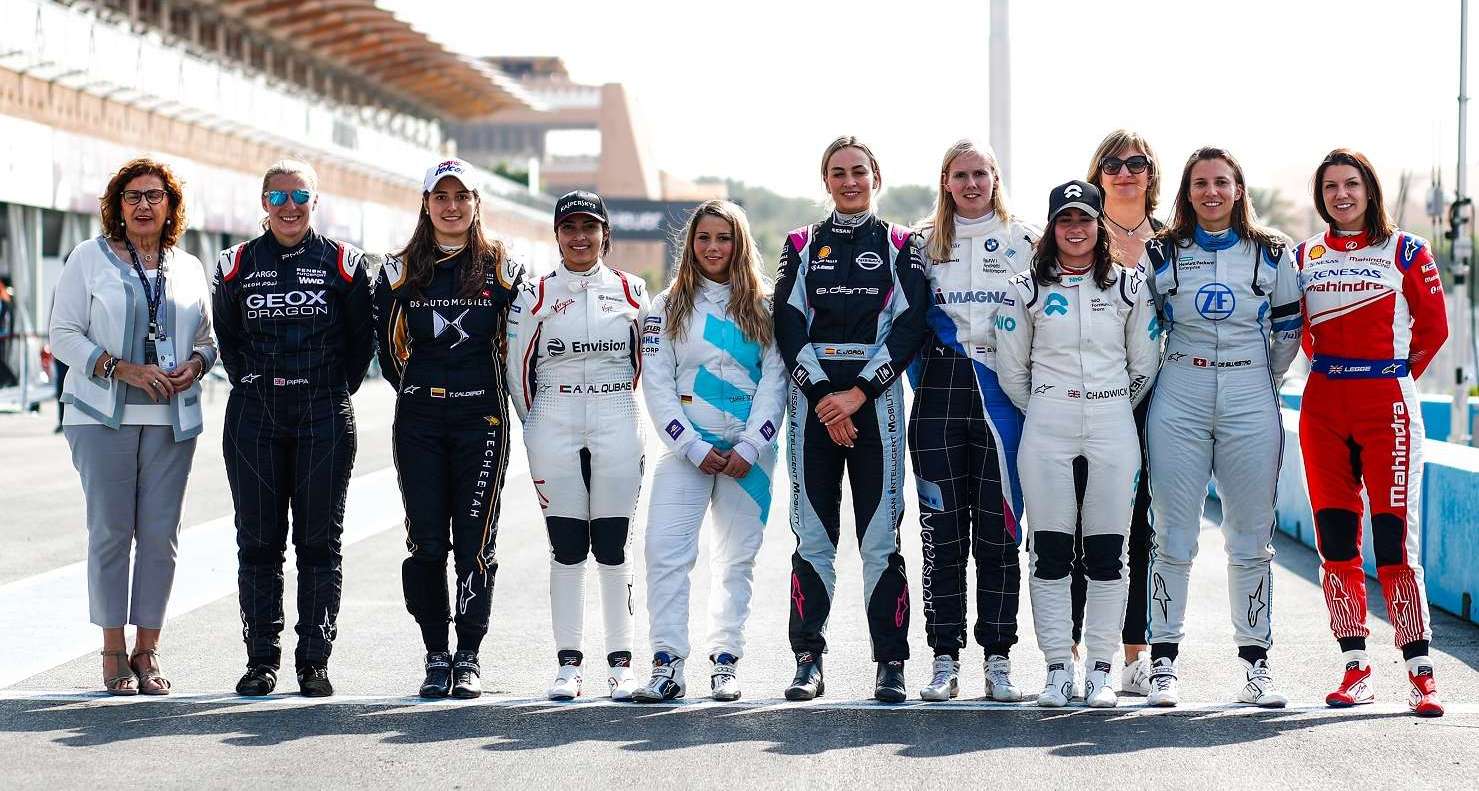 Túl vannak az FE teszten a csajok