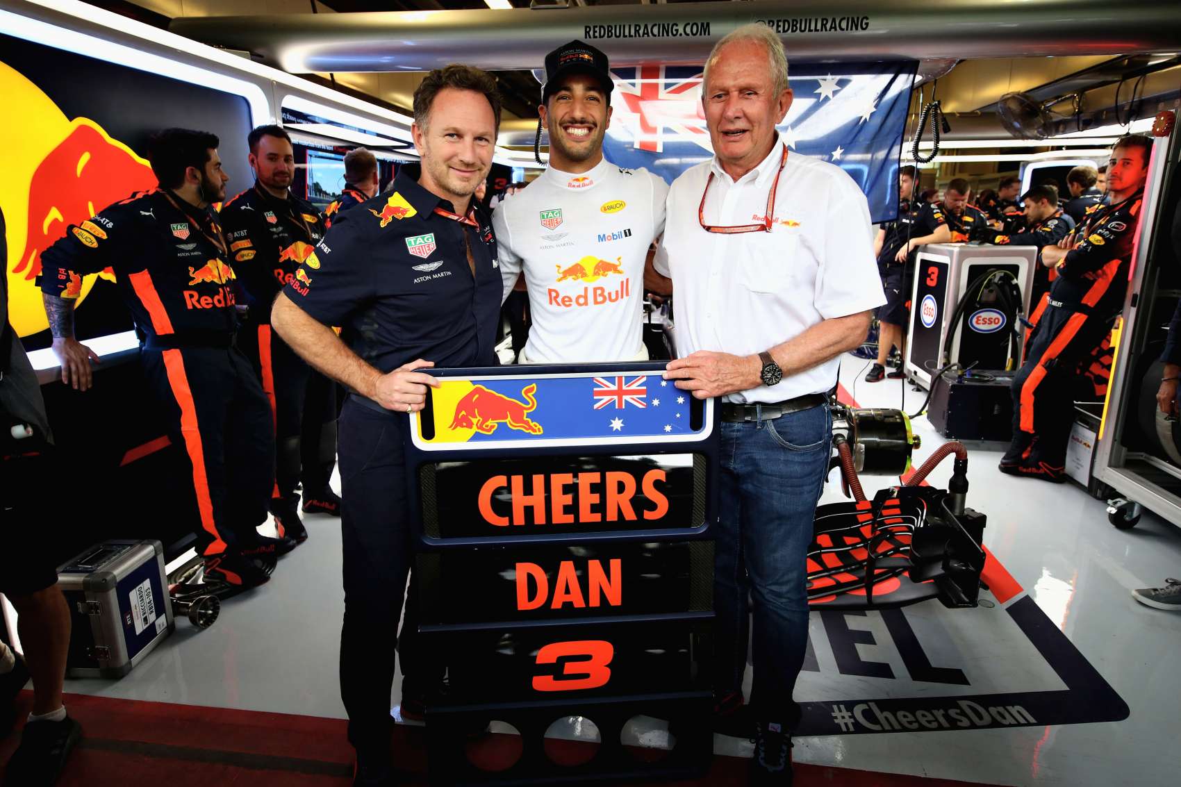 A Red Bull végleg elbúcsúzott Daniel Ricciardotól