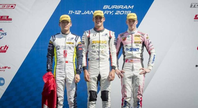 Rinus van Kalmthout, Ye Yifei, David Schumacher