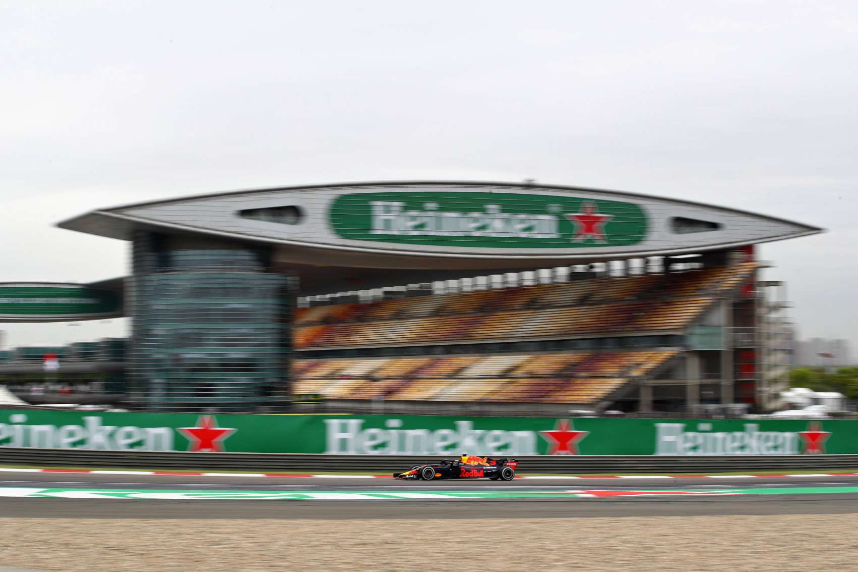 A Kínai Nagydíj szervezői a futam halasztását kérik