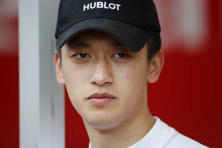 A volt Ferrari junior Zhou csatlakozott a Renaulthoz!
