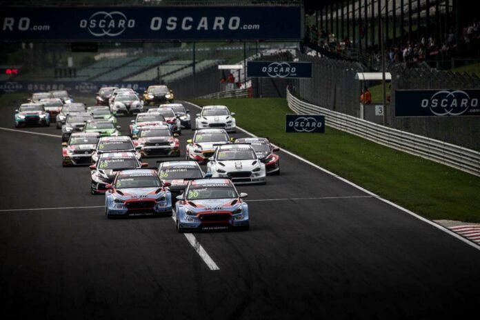 WTCR, Racingline