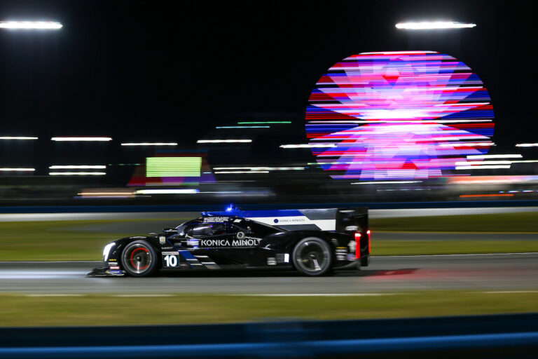 Daytona 24 órás: megint Cadillac nyert, most Alonso nélkül