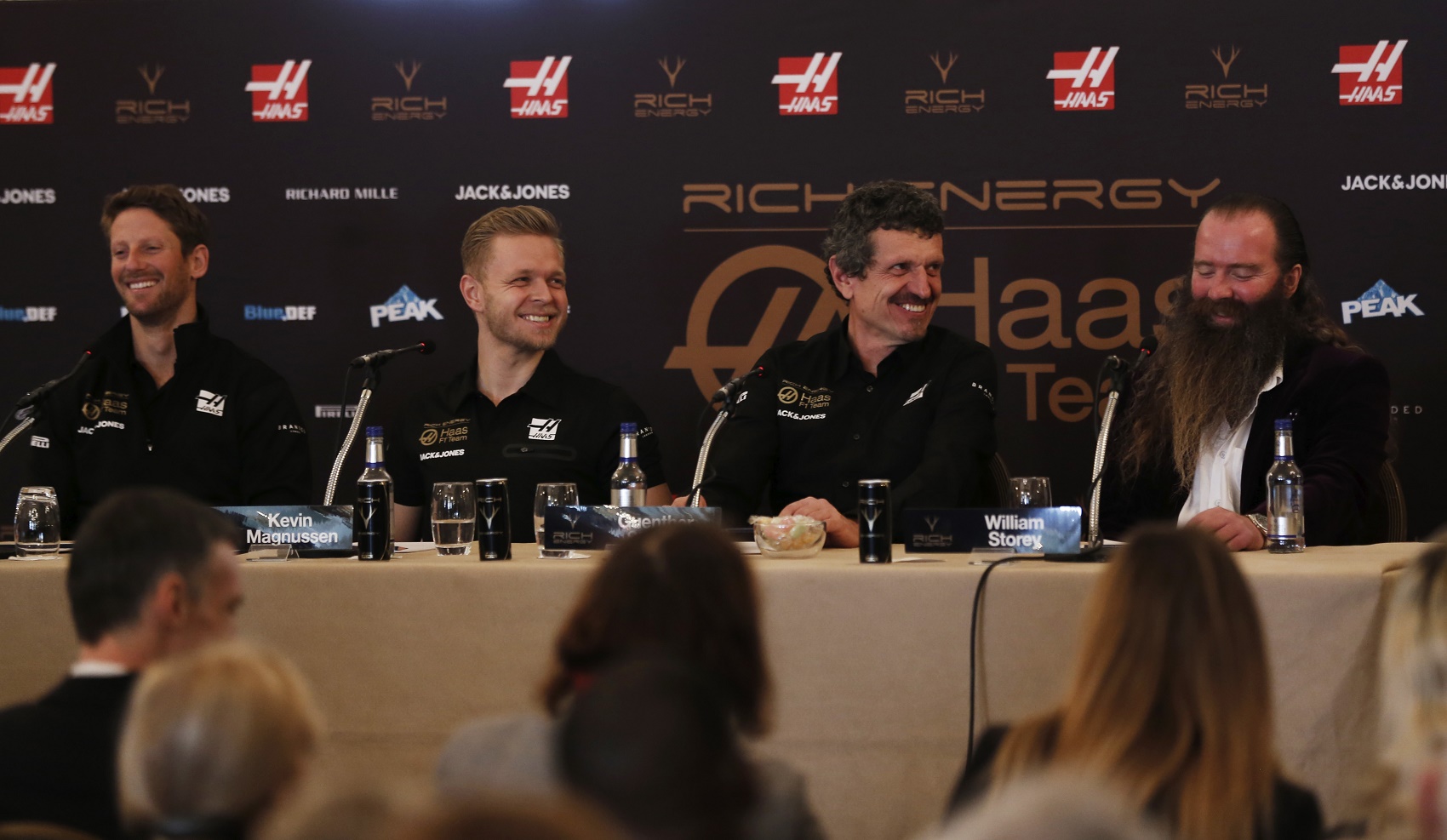 Steiner egy Haas dobogóról álmodozik idén