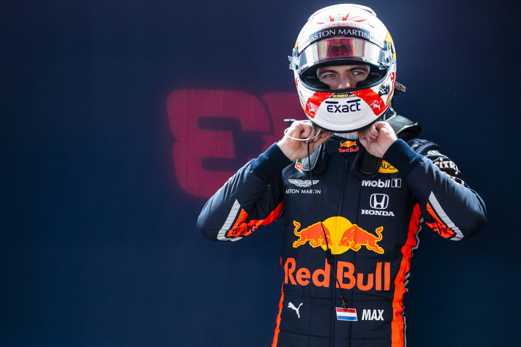 Verstappen még nem meri azt mondani, hogy esélyes lehet a bajnoki címre