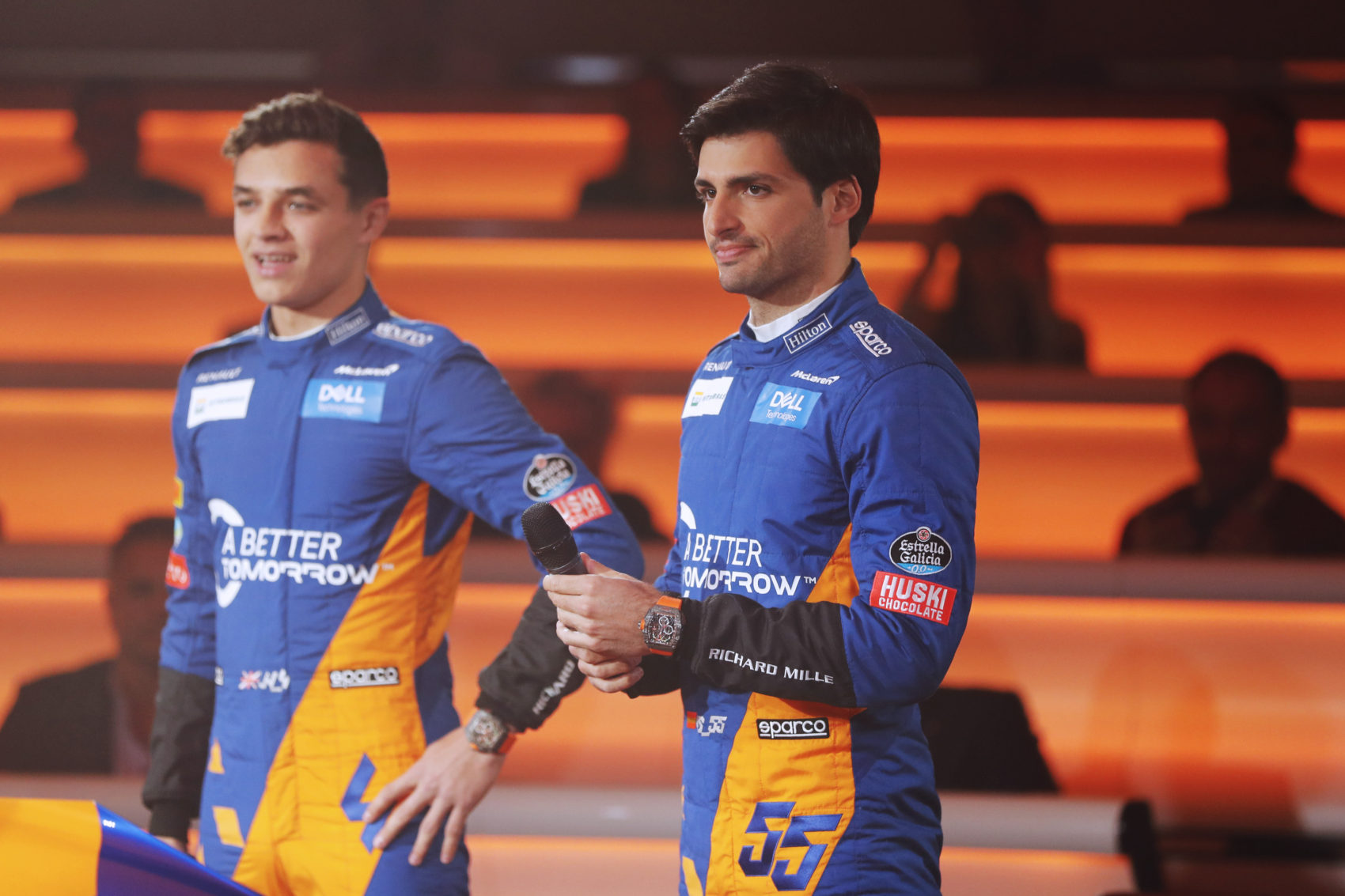 A McLaren pilótái örülnek Alonso támogatásának