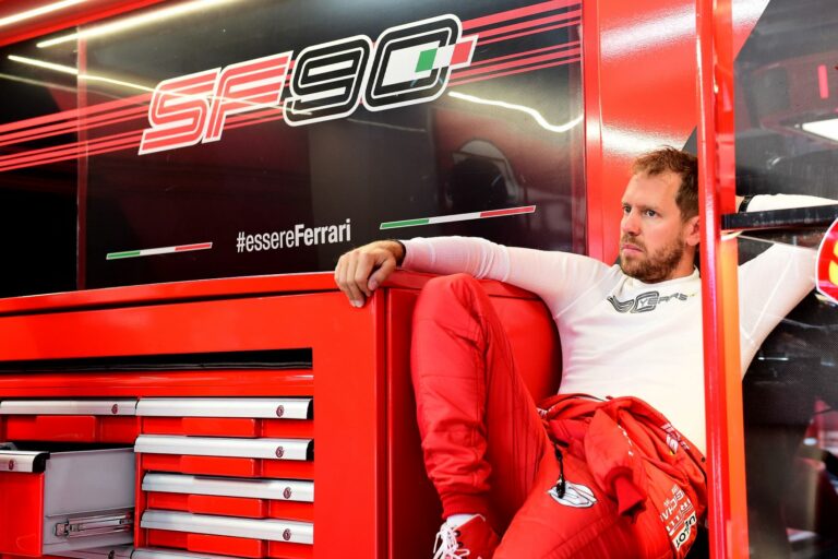 Prost szerint a jövőjéről szőtt pletykák zavarják Vettelt
