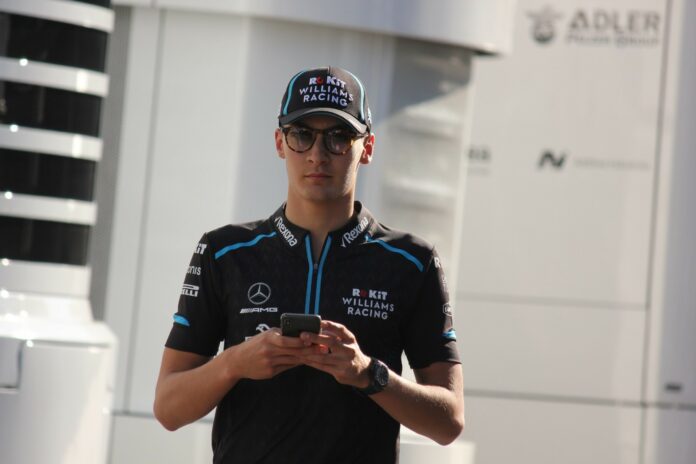 Russell, Racingline