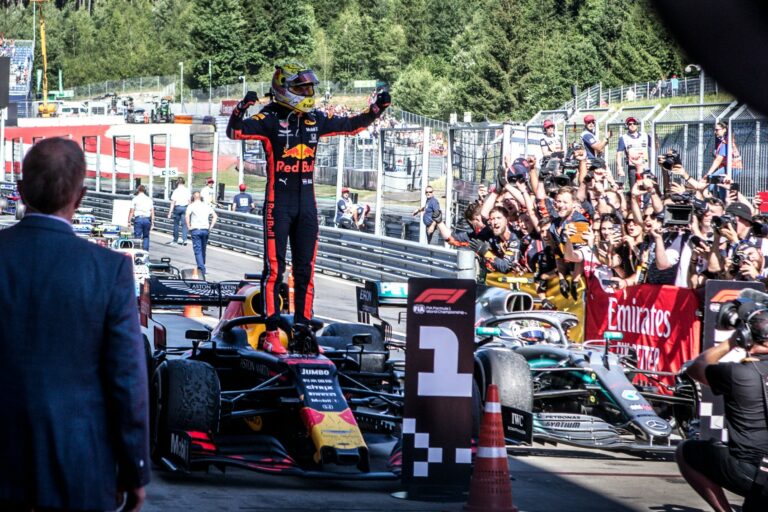 Max Verstappen, Red Bull, Racingline