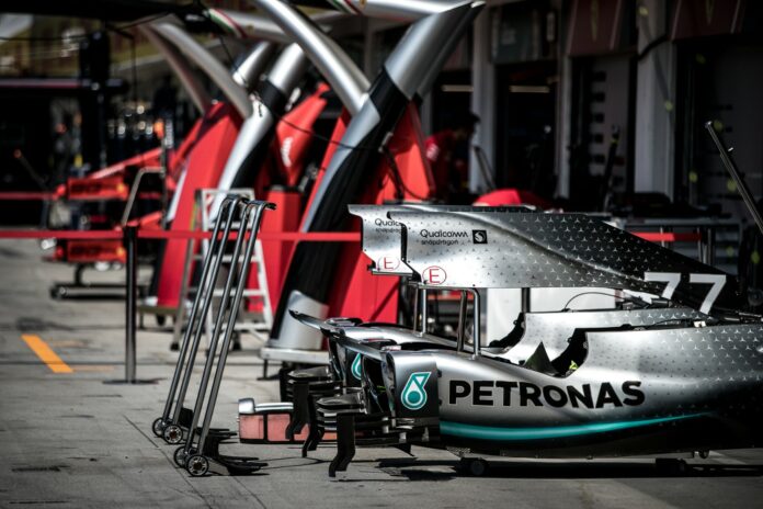 Ferrari, Mercedes, F1