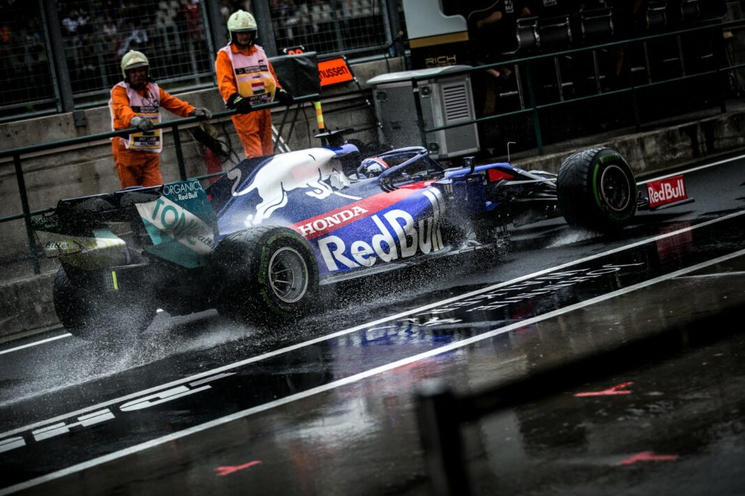 Toro Rosso, wet tyre, pirelli, rain
