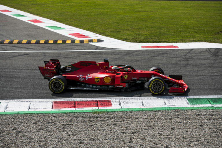 Vettel, racingline.hu