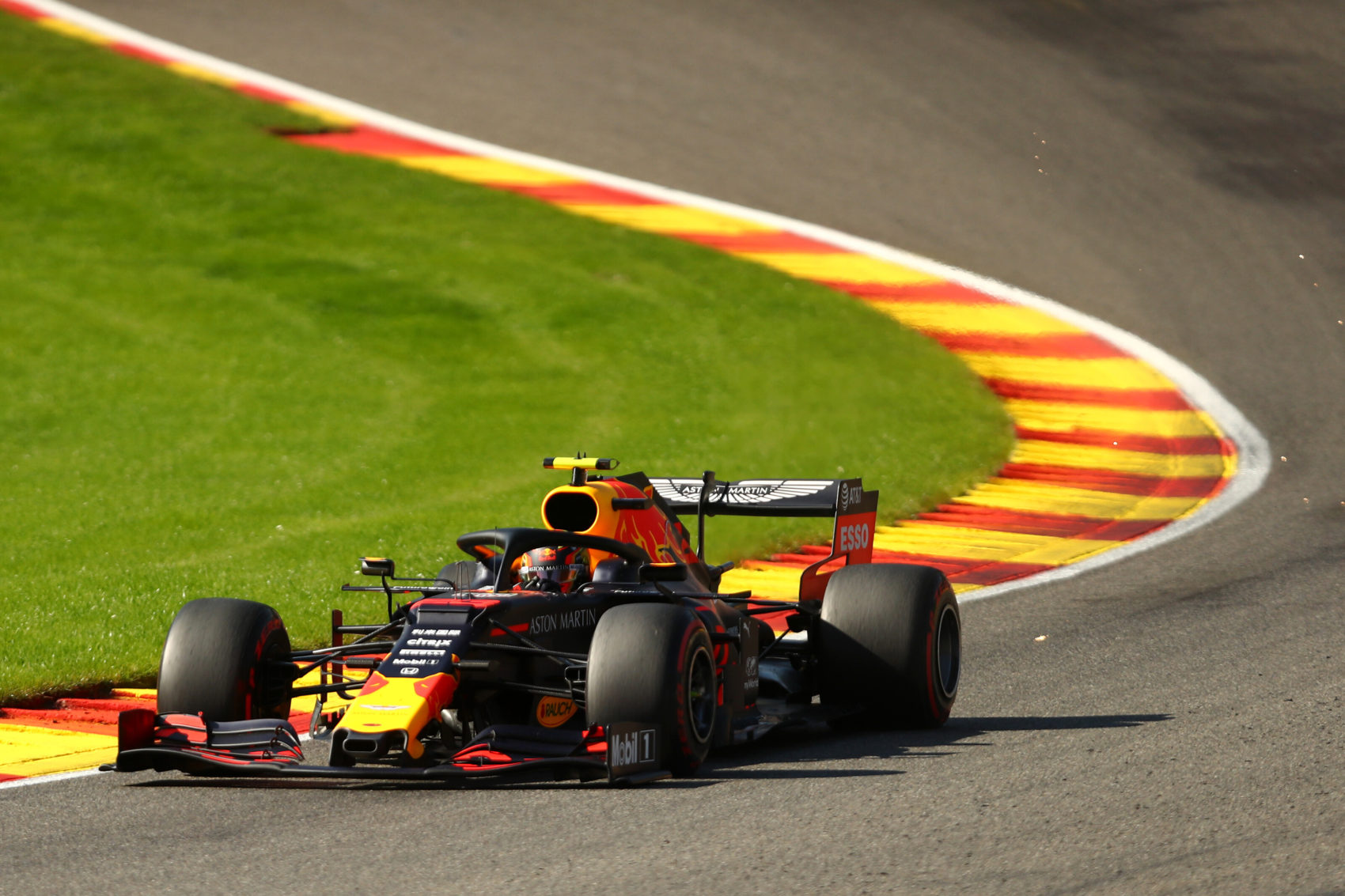 Albon lenyűgözően mutatkozott be a Red Bullban