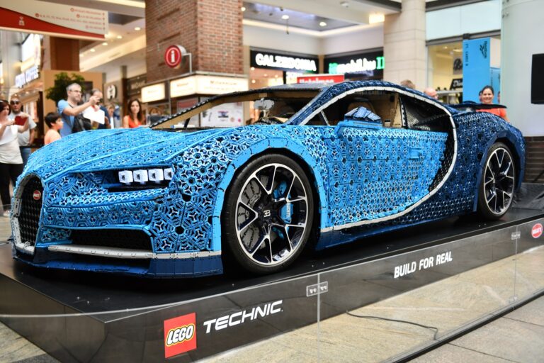 Budapestre érkezett az életnagyságú LEGO Technic Bugatti Chiron