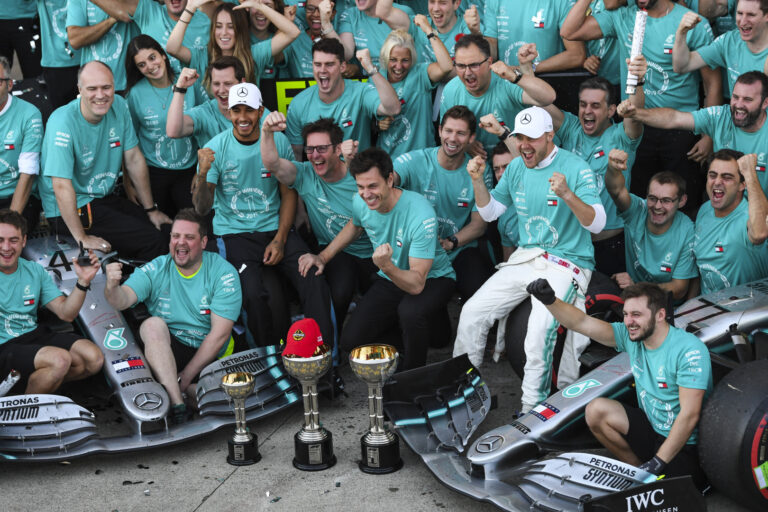Hamilton, Mercedes, Racingline