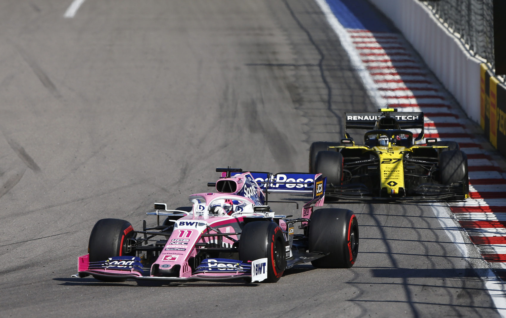 A Red Bull nem zárja ki sem Pérez, sem Hülkenberg érkezését