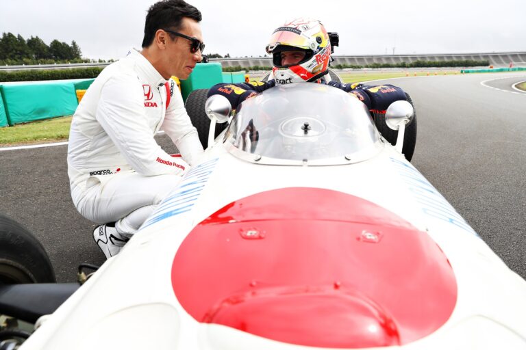 Sato szerint kell egy japán versenyző az F1-be