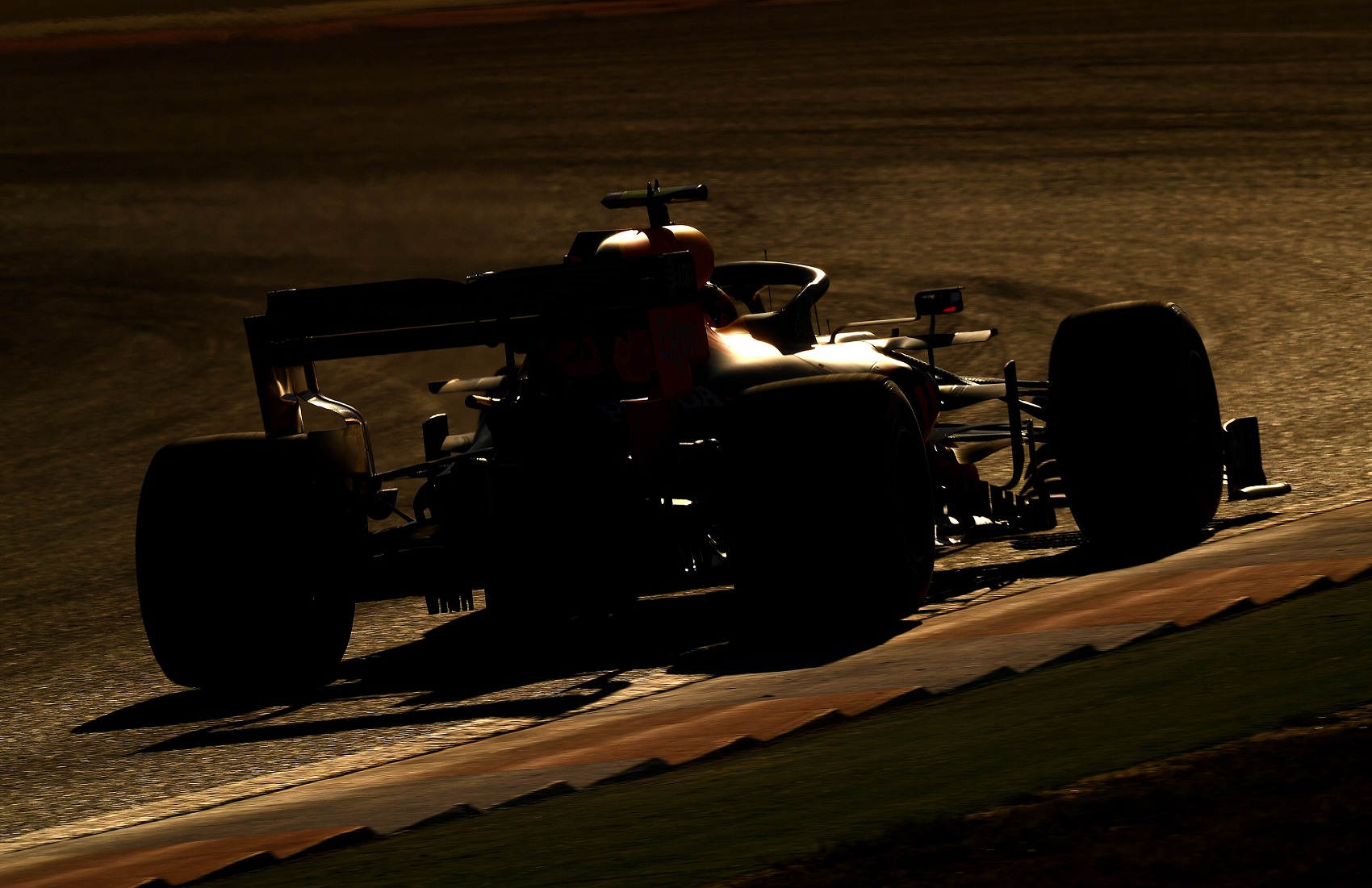 Brazil Nagydíj: Albon nyerte az első szabadedzést