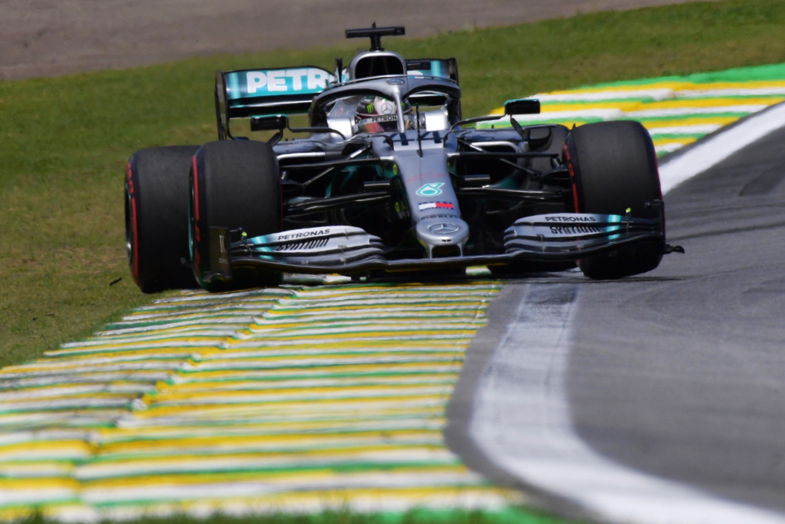 A Mercedes már nagyban dolgozik a 2020-as autón