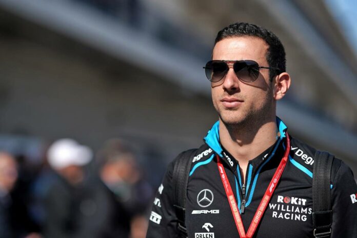 Latifi, Racingline