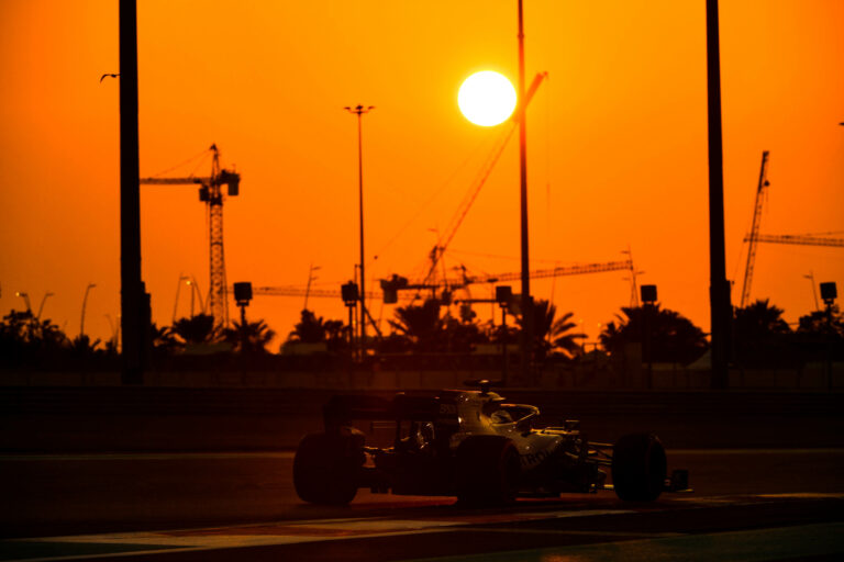 Mercedes, Abu Dhabi