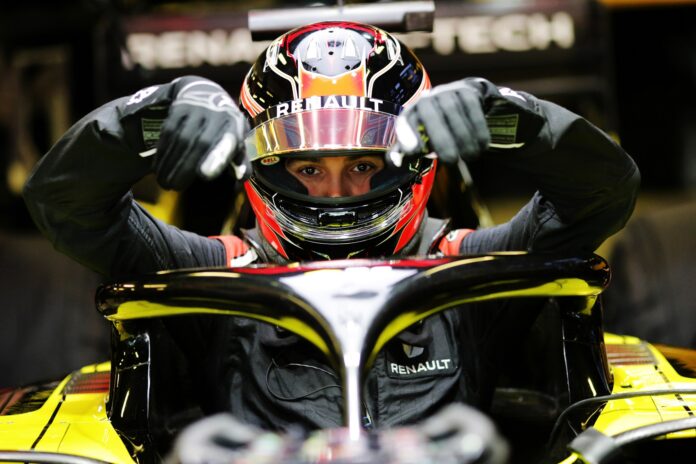 Ocon, Renault, racingline