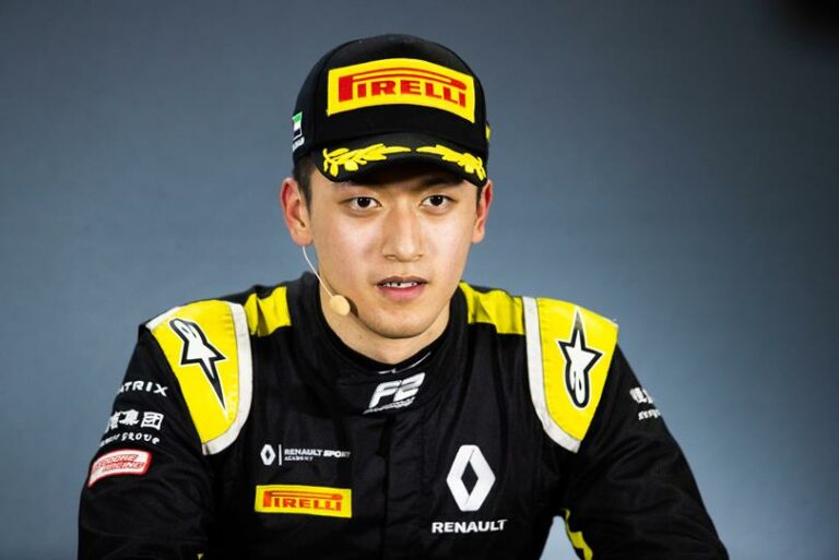 A kínai Guanyu Zhou lett a Renault tesztpilótája