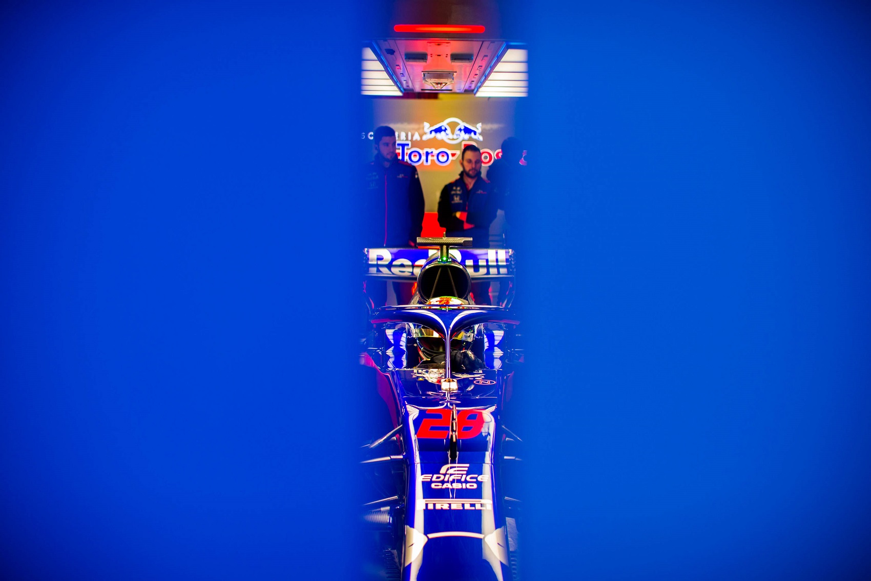 A csapatok idén már nem takargathatják a garázsukat a teszteken