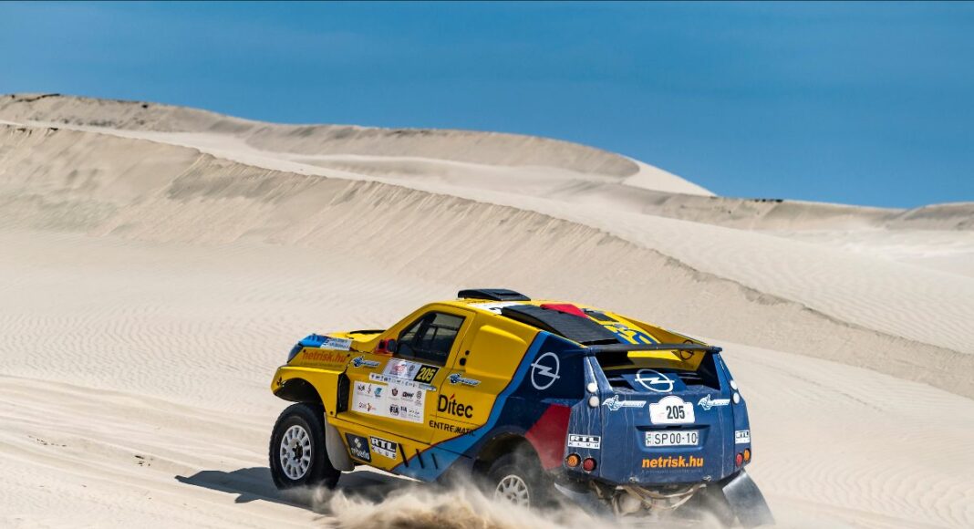 Opel Dakar Team, Szalayék
