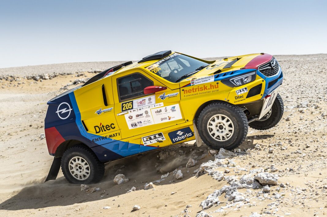 Opel dakar team