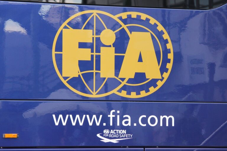 FIA, racingline, szuperlicensz