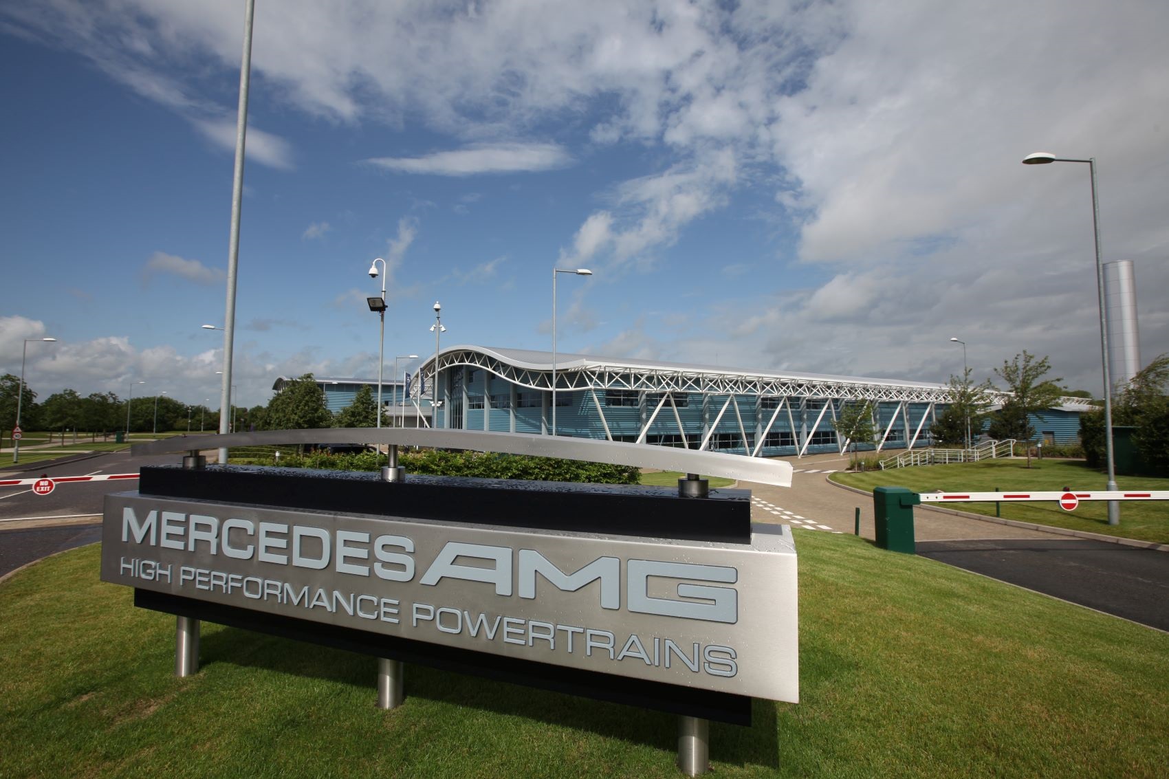 Hét csapat szereplésével indul el a Covid-19 elleni Project Pitlane program