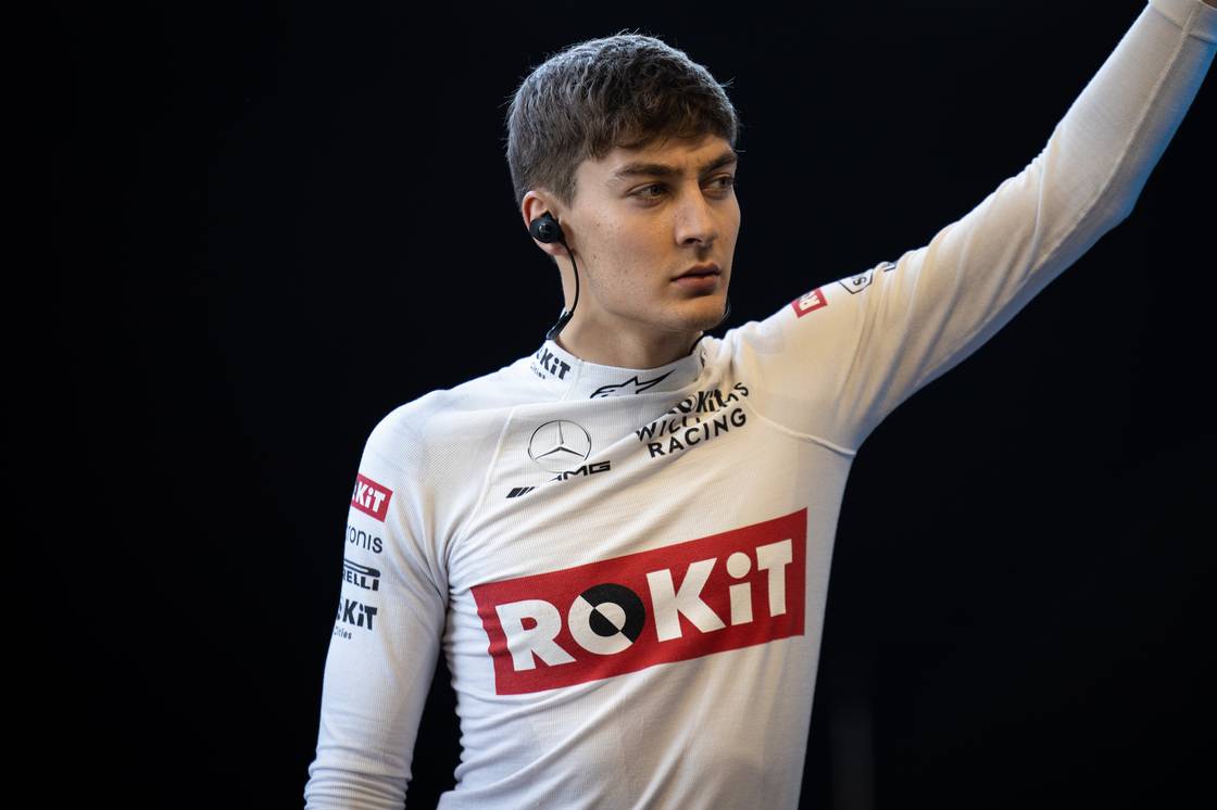 Russell: Aki jó a szimulátorban, nem feltétlen lesz az a pályán, így van ez a FIFA-val is